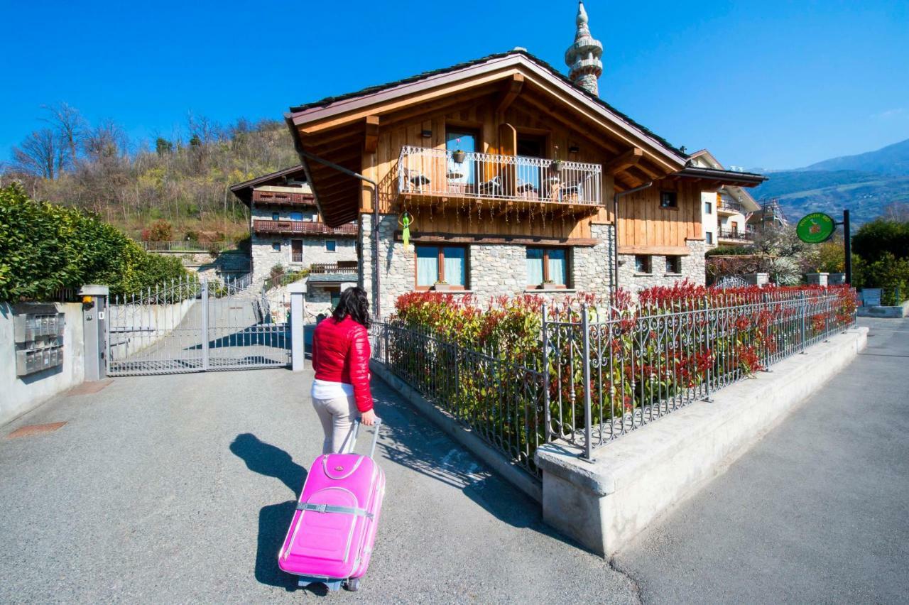B&B Pousada Rio Aosta-Servizi Di Bed And Breakfast Saint-Christophe Exterior foto